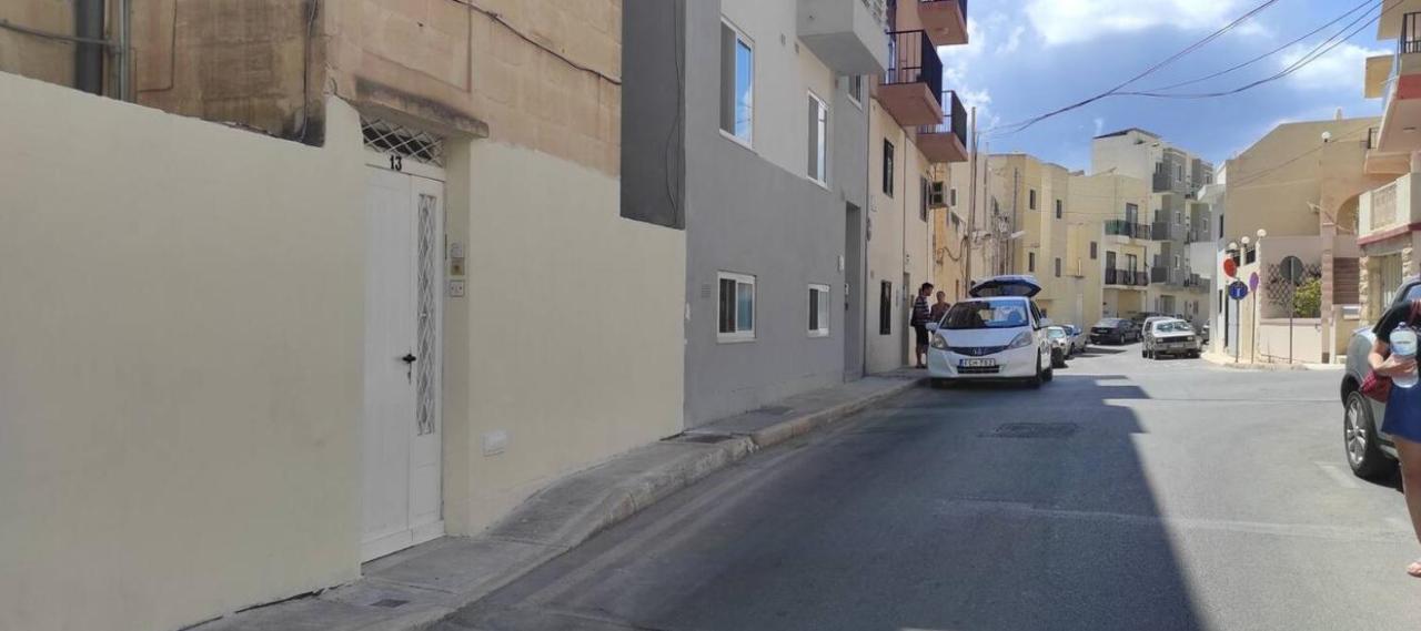 Sea View 2 Bedroom Apartment Marsaskala Exterior foto